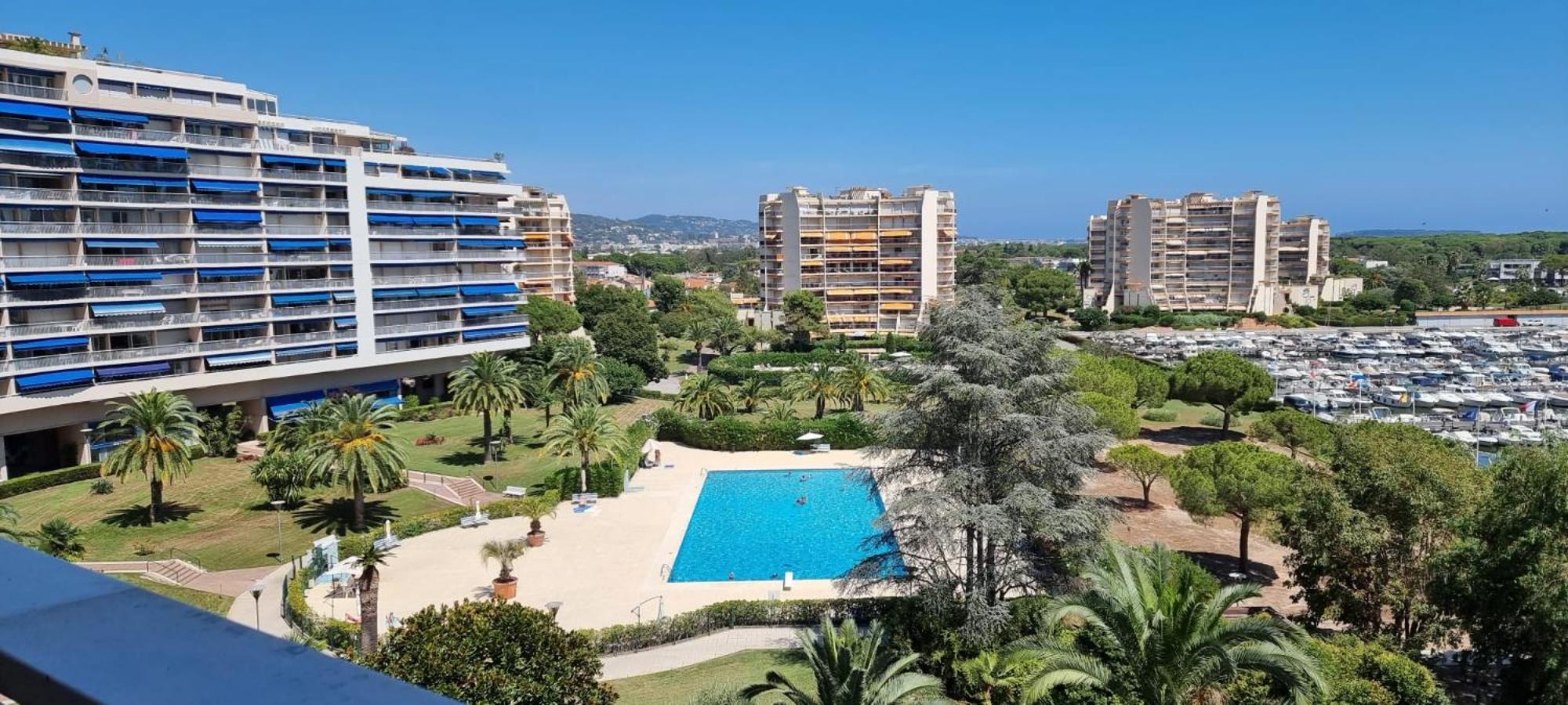 Studio Avec Vue Sur Marina Et Mer - 2 Adultes Et 1 Enfant Maximum Mandelieu Dış mekan fotoğraf